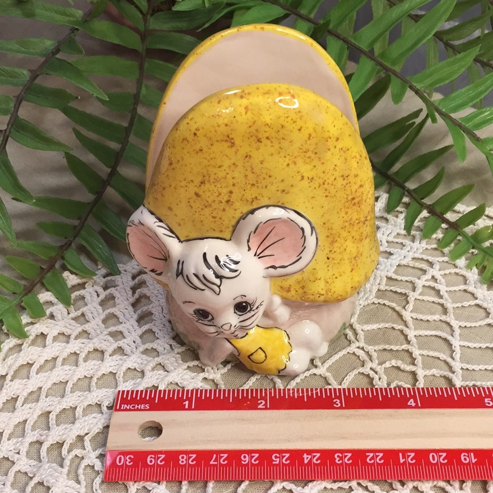 Vintage Mouse And Mushroom Napkin Holder Hand Painted 1983 - Picture 11 of 12